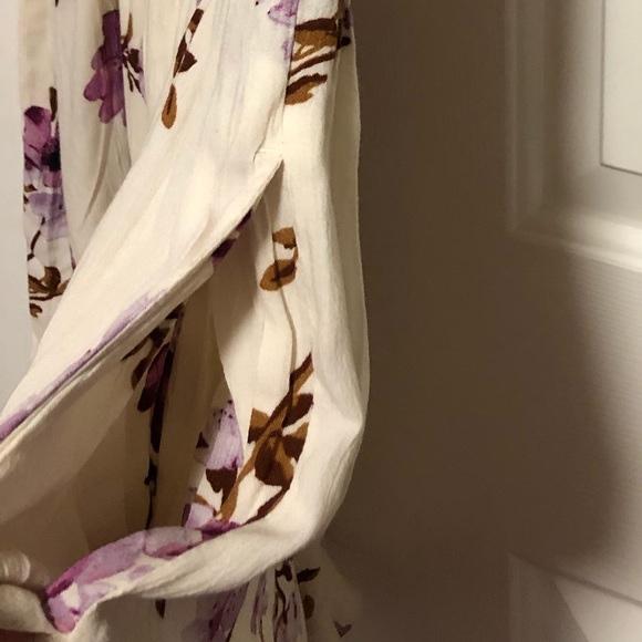 NWT American Eagle Romper w/ pockets! - Picture 3 of 3